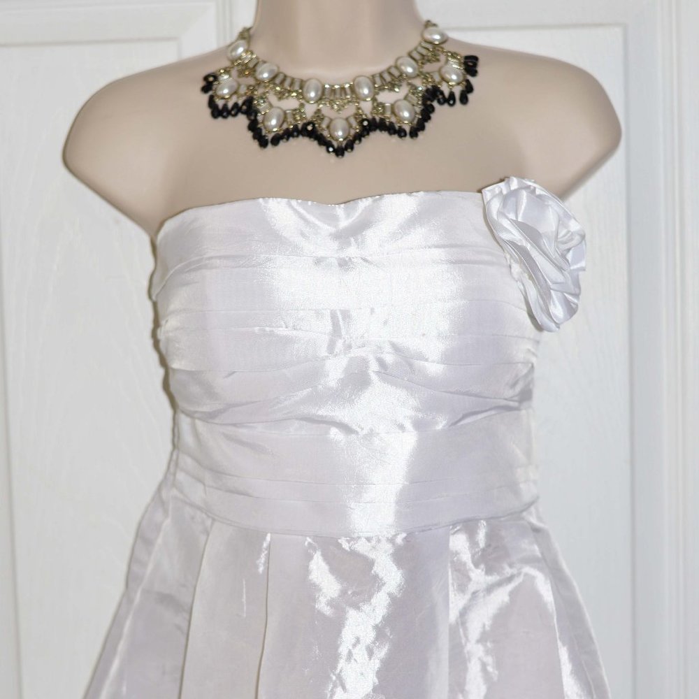 Strapless White formal top